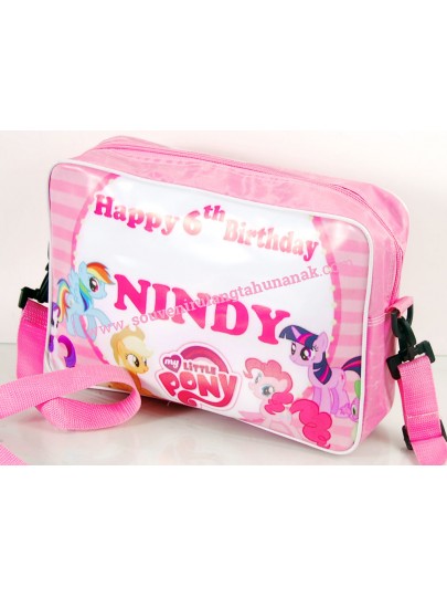 Nindy Tas Ultah 